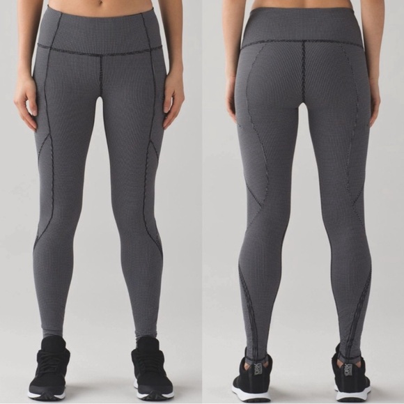 Lululemon Cadence Crusher Low Rise Tights Power Luxtreme Black White Women’s 2 - Picture 1 of 5